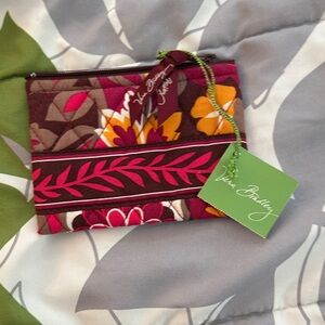 NWT NEVER USED Vera Bradley Carnaby patter coin/ mini case.